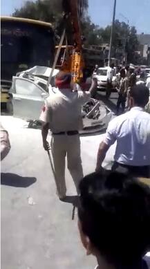 ਅੰਮ੍ਰਿਤਸਰ \'ਚ ਭਿਆਨਕ ਹਾਦਸਾ, ਦੋ ਬੱਸਾਂ ਕਾਰ \'ਚ ਟਕਰਾਈਆਂ