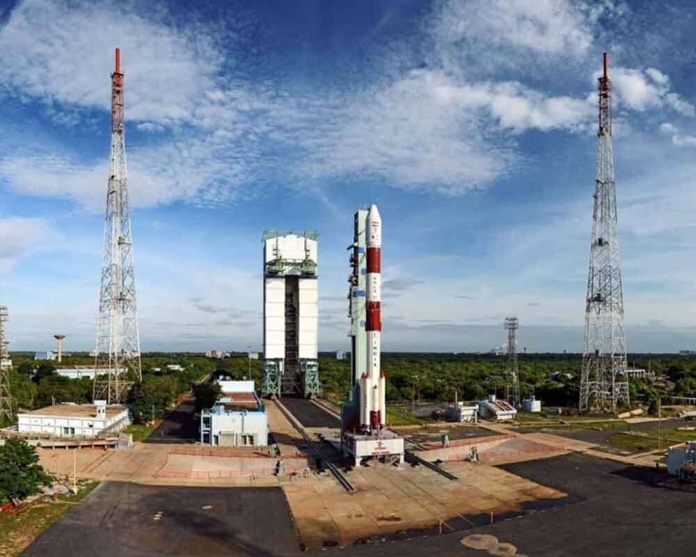 ISRO launches EMISAT defence satellite, 28 others ਇਸਰੋ ਦੀ ਇੱਕ ਹੋਰ ਵੱਡੀ ਕਾਮਯਾਬੀ, ਆਸਮਾਨ ਤੋਂ ਰਹੇਗੀ ਅੱਤਵਾਦੀਆਂ ‘ਤੇ ਨਜ਼ਰ