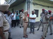 ਜਲੰਧਰ \'ਚ ਪੁਜਾਰੀ ਦਾ ਕਤਲ, ਦਹਿਸ਼ਤ ਦਾ ਮਾਹੌਲ