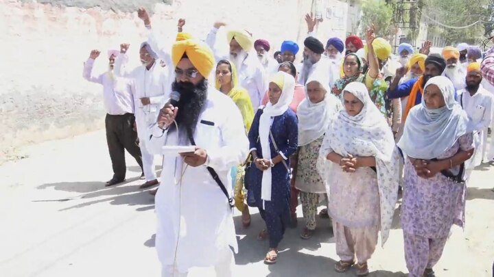 Sikh came to the streets in the favor of Kunwar Vijay Pratap, gave ultimatum to govt ਕੁੰਵਰ ਵਿਜੈ ਪ੍ਰਤਾਪ ਦੇ ਹੱਕ 'ਚ ਸੜਕਾਂ 'ਤੇ ਆਏ ਸਿੱਖ, ਦਿੱਲੀ 'ਤੇ 'ਧਾਵੇ' ਦੇ ਚੇਤਾਵਨੀ