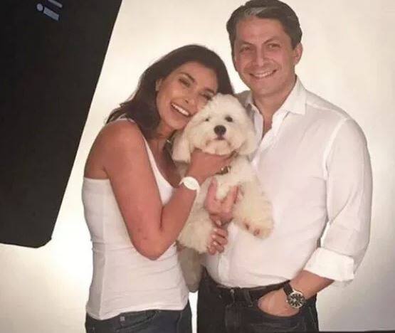 ਇੰਡੋ-ਕੈਨੇਡੀਅਨ ਐਕਟਰ ਲੀਜ਼ਾ ਰੇ ਦਾ ਵਿਆਹ ਕੈਲੀਫੋਰਨੀਆ ਦੇ ਮੈਨੇਜਮੈਨਟ ਕੰਸਲਟੈਂਟ ਜੇਸਨ ਡੇਹਨੀ ਨਾਲ 2012 ‘ਚ ਹੋਈ। ਦੋਵਾਂ ਦੀ ਪਹਿਲਾਂ ਮੁਲਾਕਾਤ ਕੈਨੇਡਾ ‘ਚ ਹੋਈ ਸੀ।