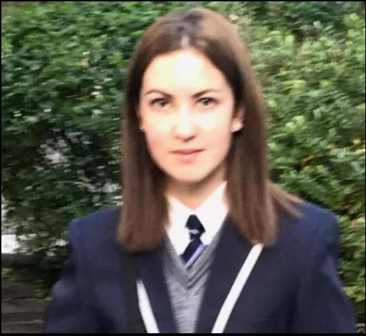 ਸੰਯੁਕਤ ਅਰਬ ਅਮੀਰਾਤ ਦੇ ਸਾਈਬਰ ਅਪਰਾਧ ਕਾਨੂੰਨ ਮੁਤਾਬਕ, ਸੋਸ਼ਲ ਮੀਡੀਆ ‘ਤੇ ਜੇਕਰ ਕੋਈ ਵਿਅਕਤੀ ਕਿਸੇ ਲਈ ਗਲਤ ਸ਼ਬਦ ਦਾ ਇਸਤੇਮਾਲ ਕਰਦਾ ਹੈ ਤਾਂ ਉਸ ਨੂੰ ਜੇਲ੍ਹ ਦੀ ਸਜ਼ਾ ਦੇ ਨਾਲ ਹਰਜਾਨੇ ਦਾ ਭੁਗਤਾਨ ਕਰਨਾ ਪੈਂਦਾ ਹੈ।