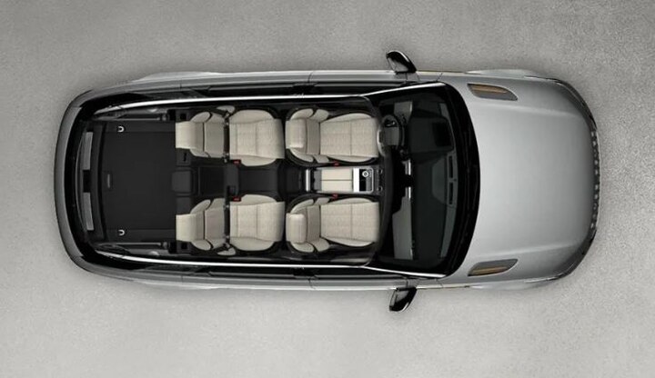 ਦੋਵੇਂ ਇੰਜਣ 8-ਸਪੀਡਡ ਆਟੋਮੈਟਿਕ ਗੀਅਰਬਾਕਸ ਨਾਲ ਲੈਸ ਹਨ ਜੋ ਚਾਰੇ ਪਹਿਆਂ ਨੂੰ ਪਾਵਰ ਦਿੰਦਾ ਹੈ। ਯਾਨੀ ਕਿ ਇਸ ਕਾਰ ਵਿੱਚ ਆਲ ਵ੍ਹੀਲ ਡ੍ਰਾਈਵ ਸਿਸਟਮ ਵੀ ਹੈ। 