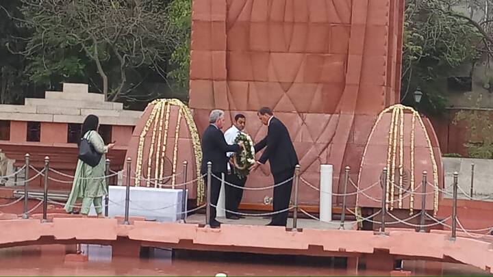 ਆਪਣੀ ਪ੍ਰਧਾਨ ਮੰਤਰੀ ਥੈਰੇਸਾ ਮੇਅ ਵਾਂਗ ਹਾਈ ਕਮਿਸ਼ਨਰ ਨੇ ਵੀ ਇਸ ਗੋਲ਼ੀਕਾਂਡ 'ਤੇ ਪਛਤਾਵਾ ਜ਼ਾਹਰ ਕੀਤਾ। ਭਾਰਤ ਵਿੱਚ ਬ੍ਰਿਟਿਸ਼ ਹਾਈ ਕਮਿਸ਼ਨਰ ਨੇ ਆਪਣੇ ਇਸ ਦੌਰੇ ਨੂੰ 21ਵੀਂ ਸਦੀ ਵਿੱਚ ਭਾਰਤ-ਯੂਕੇ ਦੇ ਦੋਸਤਾਨਾ ਰਿਸ਼ਤੇ ਗੂੜ੍ਹੇ ਕਰਨ ਦੇ ਹਿੱਤ ਵਿੱਚ ਦੱਸਿਆ।