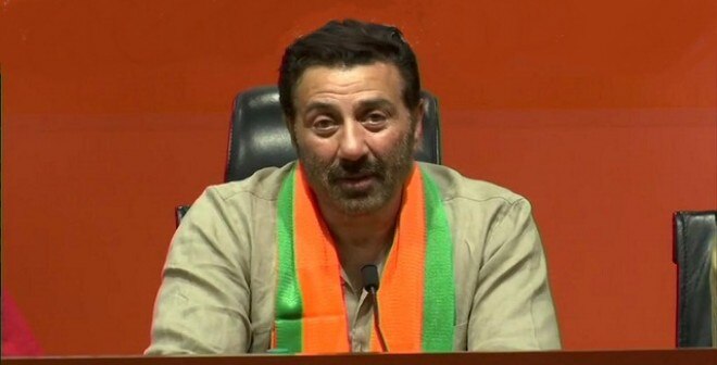 election commission orders to add 1.74 lakhs in sunny deol election expenditure as he's running illegal facebook page for promotion  ਸੰਨੀ ਦਿਓਲ ਨੂੰ ਚੋਣ ਕਮਿਸ਼ਨ ਨੇ ਪੌਣੇ ਦੋ ਲੱਖ 'ਚ ਰਗੜਿਆ, ਕੀਤੀ ਸੀ ਇਹ ਗ਼ਲਤੀ