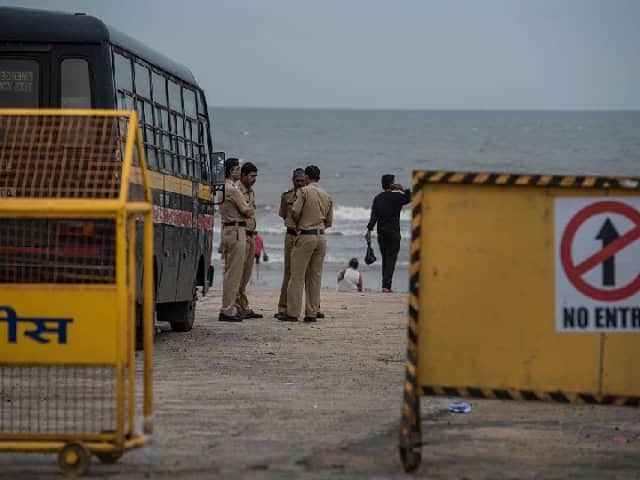 ਫਰਜ਼ੀ ਨਿਕਲੀ ਅੱਠ ਸੂਬਿਆਂ ‘ਤੇ ਅੱਤਵਾਦੀ ਹਮਲੇ ਦੀ ਜਾਣਕਾਰੀ, ਰਿਟਾਇਰਡ ਸੈਨਿਕ ਗ੍ਰਿਫ਼ਤਾਰ maharashtra-karnataka-goa-on-alert-after-possible-terror-attack-input ਫਰਜ਼ੀ ਨਿਕਲੀ ਅੱਠ ਸੂਬਿਆਂ ‘ਤੇ ਅੱਤਵਾਦੀ ਹਮਲੇ ਦੀ ਜਾਣਕਾਰੀ, ਰਿਟਾਇਰਡ ਸੈਨਿਕ ਗ੍ਰਿਫ਼ਤਾਰ