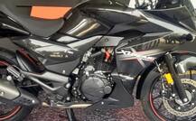 ਹੀਰੋ ਦੇ ਨਵੇਂ ਮੋਟਰਸਾਈਕਲ ਐਕਸਟ੍ਰੀਮ 200S \'ਚ ਖਾਸ ਫੀਚਰ, ਕੀਮਤ 98,500 ਰੁਪਏ