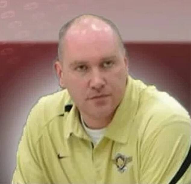 440 ਮੁੰਡਿਆਂ ਨਾਲ ਬਦਫੈਲੀ ਕਰਨ ਵਾਲੇ ਕੋਚ 180 ਸਾਲ ਕੈਦ ਦੀ ਸਜ਼ਾ