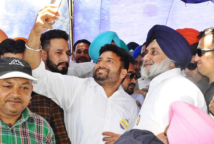 ਦੇਖੋ ਸੁਖਬੀਰ ਬਾਦਲ ਦੀ ਚੋਣ ਮੁਹਿੰਮ ਦੀਆਂ ਕੁਝ ਤਸਵੀਰਾਂ।