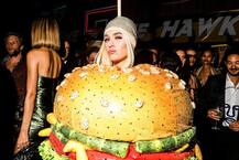 ਮੇਟ ਗਾਲਾ ‘ਚ ਬਰਗਰ ਬਣੀ ਨਜ਼ਰ ਆਈ ਹਸੀਨਾ, ਤਸਵੀਰਾਂ ਨੇ ਬੇਹੱਦ ਦਿਲਚਸਪ