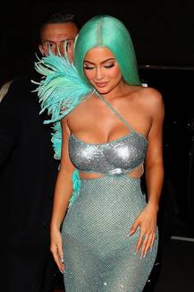 ਮੇਟ ਗਾਲਾ ‘ਚ ਕਾਇਲੀ ਦੀ ਡ੍ਰੈੱਸ ਦੇ ਚਰਚੇ, ਖਾਸ ਤਸਵੀਰਾਂ ਕੀਤੀਆਂ ਸ਼ੇਅਰ