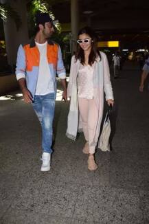 ਛੁੱਟੀਆਂ ਮਨਾ ਆਲਿਆ-ਰਣਬੀਰ ਦੀ ਵਾਪਸੀ, ਨਜ਼ਰ ਆਏ ਬੇਹੱਦ ਖੁਸ਼