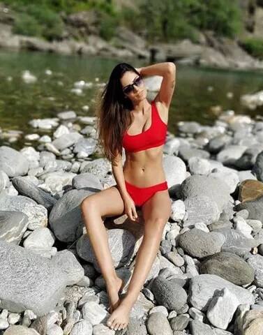 ਬਰੂਨਾ ਫਿਲਮ 'ਗਰਾਂਡ ਮਸਤੀ', 'ਦੇਸੀ ਬੁਆਇਜ਼' ਤੇ 'ਆਈ ਹੇਟ ਲਵ ਸਟੋਰੀਜ਼' ਵਰਗੀਆਂ ਫਿਲਮਾਂ ਵਿੱਚ ਕੰਮ ਕਰ ਚੁੱਕੀ ਹੈ।