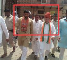 ਵੋਟਾਂ \'ਚ ਮੰਤਰੀ ਨਾਲ ਤੁਰਿਆ ਫਿਰਦਾ ਸੀ ਗੈਂਗਸਟਰ, ਪੁਲਿਸ ਨੇ 3 ਗੱਡੀਆਂ ਸਣੇ ਦਬੋਚਿਆ