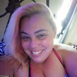 ਧੀ ਦੇ ਸਕੂਲ ਬੈਗ 'ਚੋਂ ਨਿੱਕਲੇ ਸੈਂਕੜੇ ਕੀੜੇ, ਮਾਂ ਗ੍ਰਿਫ਼ਤਾਰ