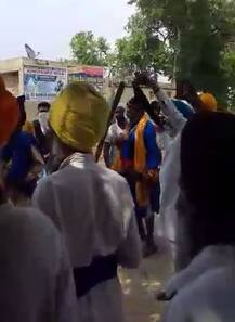 ਫ਼ਰੀਦਕੋਟ \'ਚ ਸਿੱਖਾਂ ਤੇ ਅਕਾਲੀਆਂ ਦਰਮਿਆਨ ਖੜਕੀ, ਰਣੀਕੇ ਦਾ ਸਖ਼ਤ ਵਿਰੋਧ