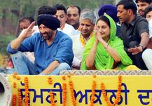 ਬਠਿੰਡਾ \'ਚ ਅਕਾਲੀਆਂ ਦੀ ਬੇੜੀ ਪਾਰ ਲਾਉਣ ਲਈ ਪੁੱਜੇ ਸੰਨੀ ਦਿਓਲ, ਹਰਸਿਮਰਤ ਨਾਲ ਕੀਤਾ ਰੋਡ ਸ਼ੋਅ