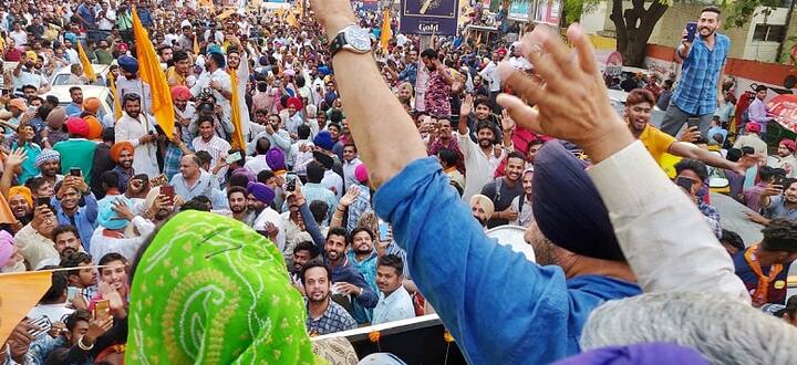 ਪੰਜਾਬ ਵਿੱਚ ਲੋਕ ਸਭਾ ਚੋਣਾਂ ਲਈ 7ਵੇਂ ਯਾਨੀ ਆਖਰੀ ਗੇੜ ਵਿੱਚ ਵੋਟਾਂ ਪੈਣਗੀਆਂ ਅਤੇ 23 ਮਈ ਨੂੰ ਨਤੀਜੇ ਐਲਾਨੇ ਜਾਣਗੇ। 