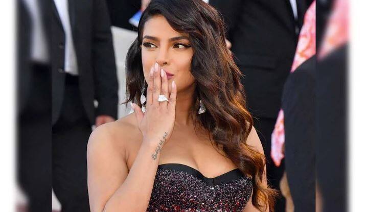 Priyanka Chopra 38th Birthday before Nik Jonas date with these celebs ਪ੍ਰਿਯੰਕਾ ਚੋਪੜਾ ਦਾ 38ਵਾਂ ਜਨਮ ਦਿਨ, ਨਿਕ ਜੋਨਾਸ ਤੋਂ ਪਹਿਲਾਂ ਇਨ੍ਹਾਂ ਨਾਲ ਸੀ ਪਿਆਰ