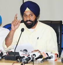 ਮਜੀਠੀਆ ਨੇ ਕੈਪਟਨ ਨੂੰ ਲਲਕਾਰਿਆ, 23 ਮਈ ਨੂੰ ਅਸਤੀਫਾ ਦੇਣ ਲਈ ਰਹੋ ਤਿਆਰ