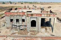 ਪਾਕਿ \'ਚ ਜੰਗੀ ਪੱਧਰ \'ਤੇ ਚੱਲ ਰਿਹਾ ਕਰਤਾਰਪੁਰ ਲਾਂਘੇ ਦਾ ਕੰਮ, ਵੇਖੋ ਅੱਜ ਦੀਆਂ ਤਾਜ਼ਾ ਤਸਵੀਰਾਂ