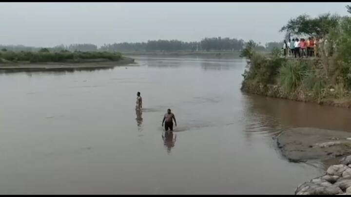 ਇਸ ਸਬੰਧੀ ਜਾਣਕਾਰੀ ਦਿੰਦਿਆਂ ਪੁਲਿਸ ਥਾਣਾ ਸਦਰ ਦੇ ਇੰਚਾਰਜ ਗੁਰਜਿੰਦਰ ਸਿੰਘ ਨੇ ਦੱਸਿਆ ਕਿ ਤਿੰਨਾਂ ਨੌਜਵਾਨਾਂ ਦੀ ਪਛਾਣ ਸੁਖਮਨਪ੍ਰੀਤ ਸਿੰਘ, ਕੁਲਬੀਰ ਸਿੰਘ ਤੇ ਤੇਜ਼ਖੱਤਰ ਵਜੋਂ ਹੋਈ ਹੈ। ਤਿੰਨੋਂ ਦੋਸਤ ਸਨ। 
