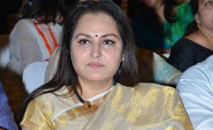 ਯੂਪੀ ਦੀ ਰਾਮਪੁਰ ਲੋਕ ਸਭਾ ਸੀਟ ‘ਤੇ ਸਮਾਜਵਾਦੀ ਪਾਾਰਟੀ ਦੇ ਆਜਮ ਖ਼ਾਨ ਨੇ ਭਾਰਤੀ ਜਨਤਾ ਪਾਰਟੀ ਦੀ ਜਯਾ ਪ੍ਰਦਾ ਨੂੰ ਇੱਕ ਲੱਖ ਤੋਂ ਜ਼ਿਆਦਾ ਵੋਟਾਂ ਤੋਂ ਹਰਾਇਆ ਹੈ।