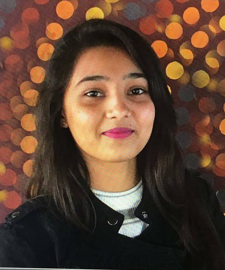 ਮੰਜ਼ਲ ਦੇ ਬਾਹਰ ਬੱਚੇ ਖਿੜਕੀ ਦੀ ਬਾਲਕਨੀ ਤੋਂ ਲਟਕਦੇ ਨਜ਼ਰ ਆਏ ਪਰ ਇੱਥੇ ਵੀ ਮੌਤ ਨੇ ਉਨ੍ਹਾਂ ਦਾ ਪਿੱਛਾ ਨਹੀਂ ਛੱਡਿਆ। ਜਦੋਂ ਉਹ ਕੁੱਦੇ ਤਾਂ ਸਿੱਧਾ ਸੜਕ 'ਤੇ ਡਿੱਗੇ। ਹਸਪਤਾਲ ਜਾਣ ਤਕ ਉਨ੍ਹਾਂ ਦੀ ਮੌਤ ਹੋ ਗਈ।