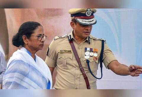 ਸਾਬਕਾ ਕਮਿਸ਼ਨਰ ਨੂੰ ਫੜਨ ਘਰ ਪਹੁੰਚੀ CBI, 2,500 ਕਰੋੜ ਦੇ ਸ਼ਾਰਦਾ ਚਿਟ ਫੰਡ ਘਪਲੇ ਨਾਲ ਸਬੰਧ ਸਾਬਕਾ ਕਮਿਸ਼ਨਰ ਨੂੰ ਫੜਨ ਘਰ ਪਹੁੰਚੀ CBI, 2,500 ਕਰੋੜ ਦੇ ਸ਼ਾਰਦਾ ਚਿਟ ਫੰਡ ਘਪਲੇ ਨਾਲ ਸਬੰਧ