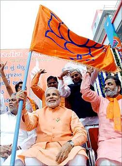 ਮੋਦੀ ਨੇ ਜਿੱਤ ਕੇ ਸਿਆਸਤ ਦਾ ਹਿੰਦੂਕਰਨ ਕੀਤਾ, ਹੁਣ ਹਿੰਦੂਆਂ ਨੂੰ ਹਥਿਆਰਬੰਦ ਕਰਨ ਦੀ ਵਾਰੀ!