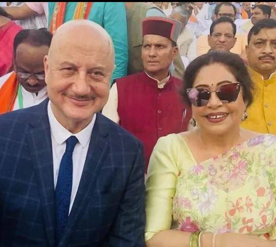 ਅਨੁਪਮ ਖੇਰ ਵੀ ਸੰਸਦ ਮੈਂਬਰ ਤੇ ਆਪਣੀ ਪਤਨੀ ਕਿਰਨ ਖੇਰ ਦੇ ਨਾਲ ਇਸ ਇਵੈਂਟ ‘ਚ ਪਹੁੰਚੇ।