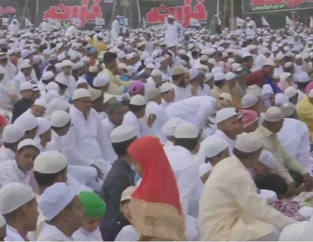 ਮੰਗਲਵਾਰ ਨੂੰ ਕੋਲਕਾਤਾ, ਬਨਾਰਸ ਤੇ ਅਸਾਮ ਸਮੇਤ ਵੱਖ-ਵੱਖ ਹਿੱਸਿਆਂ ਵਿੱਚ ਈਦ ਦਾ ਚੰਦ ਵੇਖਿਆ ਗਿਆ। ਇਸ ਦੇ ਨਾਲ ਹੀ ਰਮਜ਼ਾਨ ਦਾ ਮਹੀਨਾ ਖ਼ਤਮ ਹੋ ਗਿਆ।