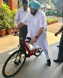 ਸਾਈਕਲ ਮਗਰੋਂ ਕੈਪਟਨ ਨੇ ਮਾਰੀ ਆਟੋ-ਰਿਕਸ਼ੇ ਦੀ ਸੈਲਫ..!