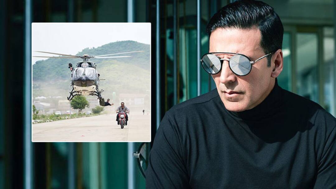 akshay-kumar-helicopter-stunt ਅਕਸ਼ੇ ਕੁਮਾਰ ਨੇ ਫੇਰ ਕੀਤਾ ਖ਼ਤਰਨਾਕ ਸਟੰਟ, ਫੈਨਸ ਨੂੰ ਨਾ ਕਰਨ ਦੀ ਕੀਤੀ ਅਪੀਲ