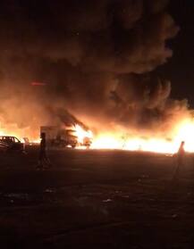 ਤਖ਼ਤ ਸ੍ਰੀ ਕੇਸਗੜ੍ਹ ਸਾਹਿਬ ਨੇੜੇ 50-70 ਦੁਕਾਨਾਂ ਨੂੰ ਅੱਗ, 2 ਟਿਪਰ ਤੇ 6 ਕਾਰਾਂ ਵੀ ਸੜੀਆਂ, ਕਰੋੜਾਂ ਦਾ ਨੁਕਸਾਨ