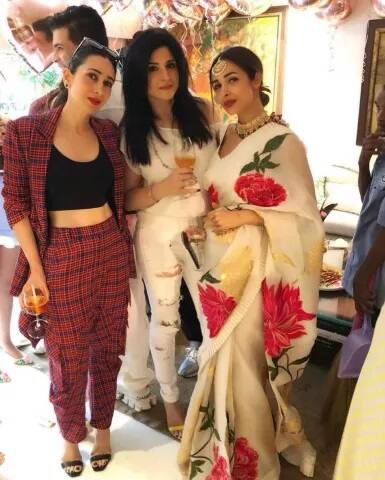 ਇਸ ਤੋਂ ਇਲਾਵਾ ਪਾਰਟੀ ਵਿੱਚ ਮਲਾਇਕਾ ਅਰੋੜਾ ਬੇਹੱਦ ਖੂਬਸੂਰਤ ਅੰਦਾਜ਼ ਵਿੱਚ ਪਹੁੰਚੀ। ਉਸ ਨੇ ਗੁਲਾਬ ਦੇ ਫੁੱਲਾਂ ਵਾਲੀ ਸਾੜੀ ਪਾਈ ਸੀ।