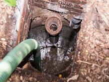 ਹੋਟਲ ਦੇ ਗਟਰ ਦੀ ਸਫਾਈ ਕਰ ਰਹੇ ਸੱਤ ਵਿਅਕਤੀਆਂ ਦੀ ਮੌਤ