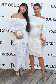 ਜੈਕਸਨ ਨੇ ਗਲੈਮਰਸ ਅੰਦਾਜ਼ ‘ਚ ਫਲੌਂਟ ਕੀਤਾ ਬੇਬੀ ਬੰਪ