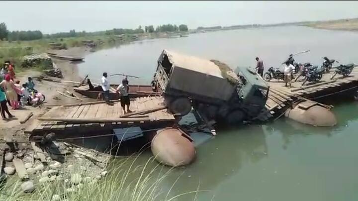 ਹੁਣ ਫੌਜ ਦੀ ਮਦਦ ਨਾਲ ਗੱਡੀ ਨੂੰ ਪਾਣੀ ਵਿੱਚੋਂ ਬਾਹਰ ਕੱਢਣ ਦੇ ਯਤਨ ਕੀਤੇ।