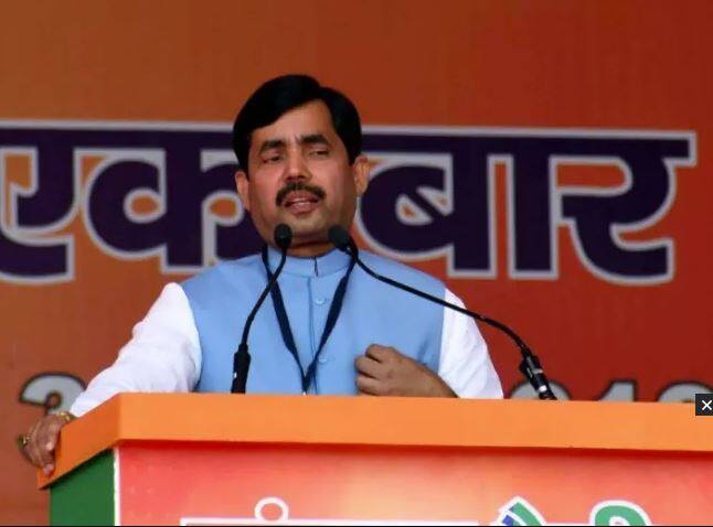 ਖ਼ਬਰਾਂ ਤਾਂ ਇਹ ਵੀ ਹਨ ਕਿ ਰੇਨੂ ਨੇ ਸ਼ਹਾਨਵਾਜ਼ ਨੂੰ ਹਾਂ ਕਰਨ ਲਈ ਨੌਂ ਸਾਲ ਦਾ ਸਮਾਂ ਲਾਇਆ ਸੀ। ਇਸ ਰਿਸ਼ਤੇ ‘ਚ ਸਭ ਤੋਂ ਵੱਡੀ ਭੂਮਿਕਾ ਬੀਜੇਪੀ ਦੀ ਸੀਨੀਅਰ ਨੇਤਾ ਉਮਾ ਭਾਰਤੀ ਨੇ ਨਿਭਾਈ ਸੀ।