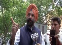 ਪੰਜਾਬੀ ਫੌਜੀਆਂ ਨੂੰ ਪਾਕਿਸਤਾਨ ਦੀ ਅਪੀਲ \'ਤੇ ਅਕਾਲੀ ਦਲ ਭੜਕਿਆ