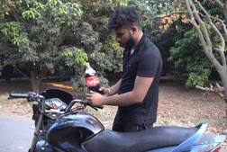 ਜਦੋਂ ਕੋਕਾ ਕੋਲਾ ਨਾਲ ਚਲਾਇਆ ਮੋਟਰਸਾਈਕਲ