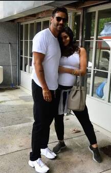 ਅਰਜੁਨ ਰਾਮਪਾਲ ਗਰਭਵਤੀ ਗਰਲਫ੍ਰੈਂਡ ਗੈਬ੍ਰਿਏਲਾ ਨਾਲ ਦਿੱਸੇ, ਵੇਖੋ ਤਸਵੀਰਾਂ