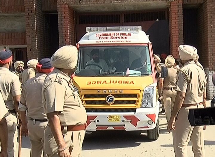 PUNJAB CM ORDERS MAGISTERIAL INQUIRY INTO LUDHIANA CENTRAL JAIL VIOLENCE ਲੁਧਿਆਣਾ ਦੀ ਜੇਲ੍ਹ ਬਣੀ ਜੰਗ ਦਾ ਮੈਦਾਨ, ਕੈਦੀ ਦੀ ਮੌਤ, ਦਰਜਨ ਜ਼ਖਮੀ, ਕੈਪਟਨ ਵੱਲੋਂ ਜਾਂਚ ਦੇ ਹੁਕਮ