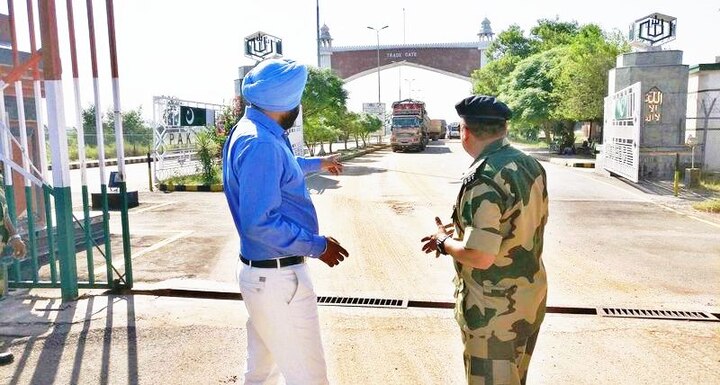 100 packet heroine seized from salt truck arrived from pakistan ਅਟਾਰੀ ਸਰਹੱਦ 'ਤੇ ਫੜੇ ਗਏ ਚਿੱਟੇ ਦੀ ਖੇਪ ਹੋਰ ਵੀ ਵਧੀ, ਹੁਣ ਤਕ 100 ਕਿੱਲੋ ਹੈਰੋਇਨ ਬਰਾਮਦ