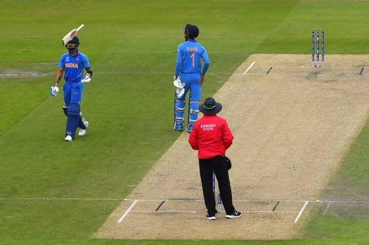 ਕਿਸੇ ਨੂੰ ਯਕੀਨ ਨਹੀਂ ਸੀ ਕਿ 240 ਦੌੜਾਂ ਦਾ ਲਕਸ਼ ਭਾਰਤੀ ਟੀਮ ਲਈ ਇੰਨਾ ਵੱਡਾ ਹੋ ਜਾਏਗਾ। ਅੰਕ ਸੂਚੀ ਵਿੱਚ ਪਹਿਲੇ ਨੰਬਰ 'ਤੇ ਸ਼ੁਮਾਰ ਟੀਮ ਇੰਡੀਆ ਚੌਥੇ ਨੰਬਰ 'ਤੇ ਕਾਬਜ਼ ਨਿਊਜ਼ੀਲੈਂਡ ਤੋਂ ਹਾਰ ਗਈ।