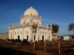 ਪਾਕਿਸਤਾਨ ’ਚ 72 ਸਾਲਾਂ ਪਿੱਛੋਂ ਖੁੱਲ੍ਹੇਗਾ ਗੁਰੂ ਹਰਗੋਬਿੰਦ ਸਾਹਿਬ ਦੀ ਚਰਨ-ਛੋਹ ਪ੍ਰਾਪਤ ਗੁਰੂਘਰ