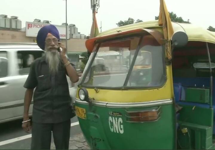 ਹਰਜਿੰਦਰ ਸਿੰਘ ਦੱਸਦੇ ਹਨ ਕਿ ਜਦ ਵੀ ਉਹ ਕਿਸੇ ਨੂੰ ਸੜਕ ਹਾਦਸੇ ਵਿੱਚ ਜ਼ਖ਼ਮੀ ਪਿਆ ਵੇਖਦੇ ਹਨ ਤਾਂ ਤੁਰੰਤ ਉਸ ਦੀ ਮਦਦ ਕਰਦੇ ਹਨ। 