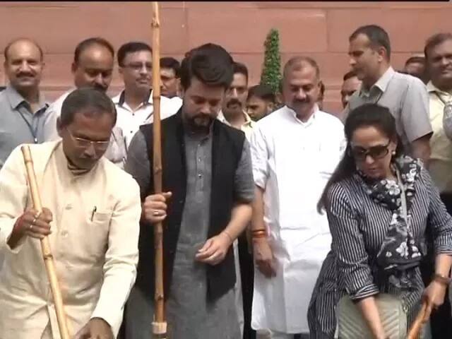 ਇਸ ਮੌਕੇ ਰਾਜੀਵ ਪ੍ਰਤਾਪ ਰੂਡੀ ਨੇ ਕਿਹਾ ਕਿ ਦੇਸ਼ ਭਰ ਵਿੱਚ ਜਾਗਰੂਕਤਾ ਦਾ ਇਸ ਤੋਂ ਵੱਡਾ ਕੇਂਦਰ ਬਿੰਦੂ ਹੋਰ ਕੀ ਹੋ ਸਕਦਾ ਹੈ।