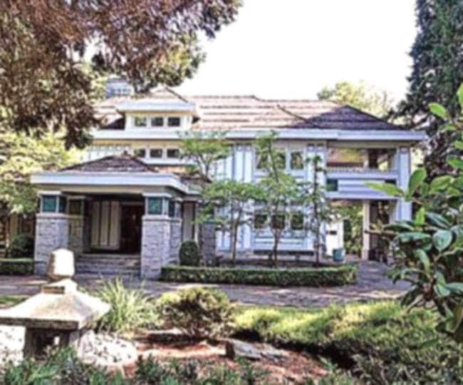 ਮਹਿਲਾ ਨੇ 143 ਕਰੋੜ ਦਾ ਘਰ ਖਰੀਦ ਕੇ ਛੱਡਿਆ ਖਾਲੀ, ਹੁਣ ਲੱਗਾ ਕਰੋੜਾਂ ਦਾ ਜ਼ੁਰਮਾਨਾ biz woman purchased house in canada worth rs 143 crore but not started living in, govt imposed 1.4 crore rs fine ਮਹਿਲਾ ਨੇ 143 ਕਰੋੜ ਦਾ ਘਰ ਖਰੀਦ ਕੇ ਛੱਡਿਆ ਖਾਲੀ, ਹੁਣ ਲੱਗਾ ਕਰੋੜਾਂ ਦਾ ਜ਼ੁਰਮਾਨਾ